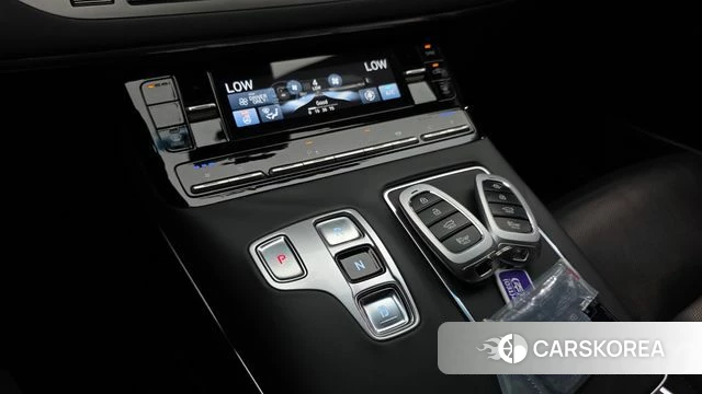 Hyundai The New Grandeur IG Hybrid id 4519689 из Кореи 32