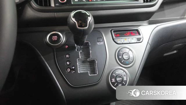 Kia The New Kia Ray id 4691868 из Кореи 29