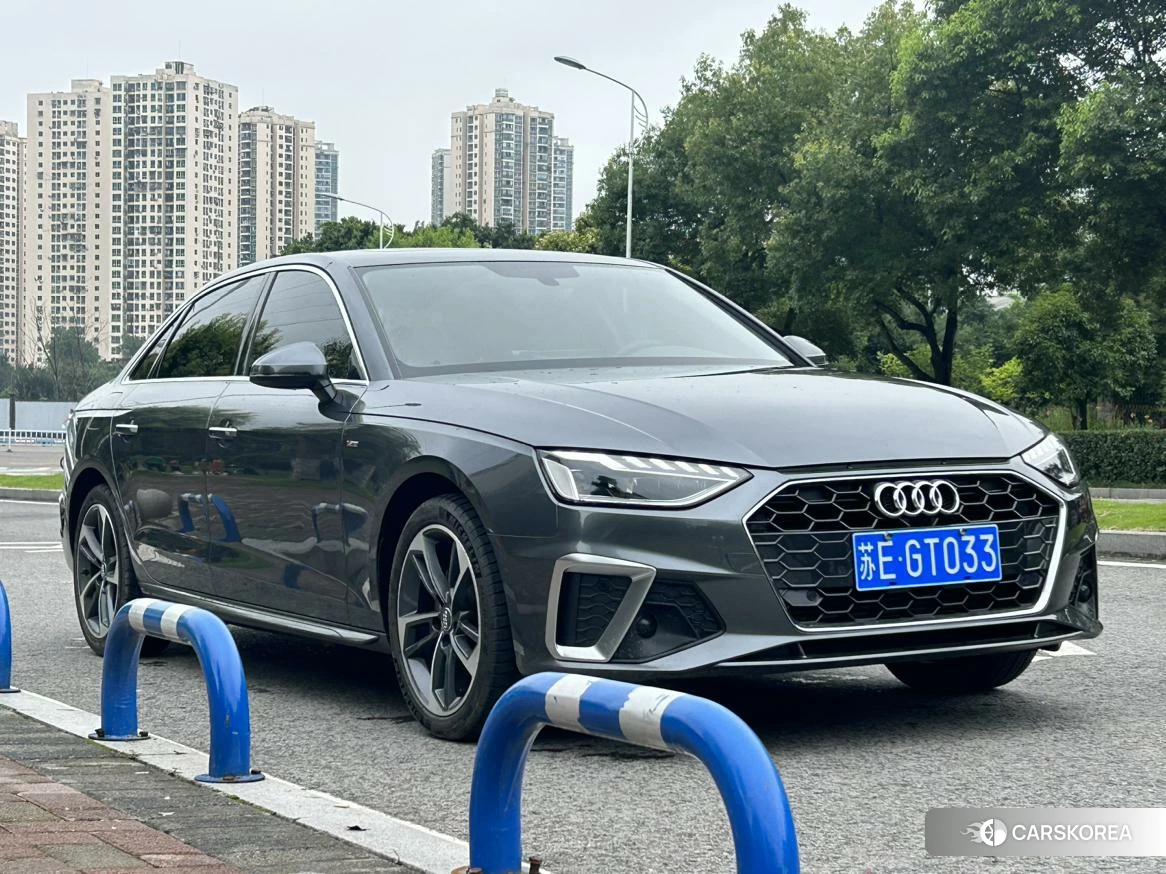 Audi A4L id 4512442 из Китая 20