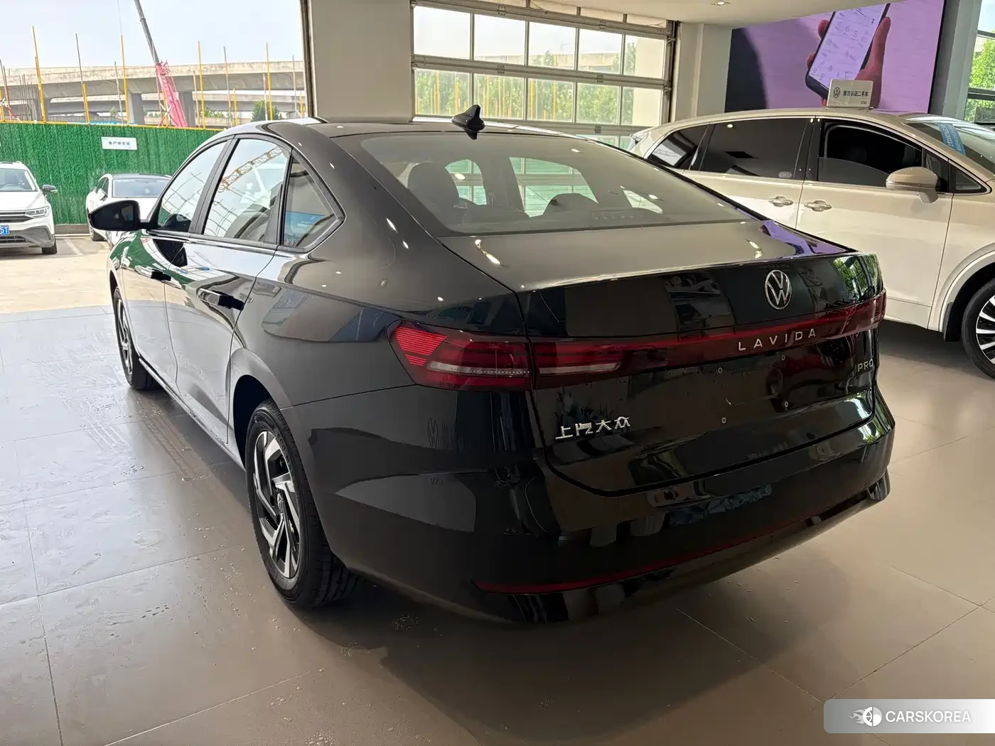Volkswagen Lavida id 4600609 из Китая 17