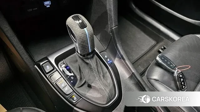 Hyundai Veloster (JS) id 3573496 из Кореи 19