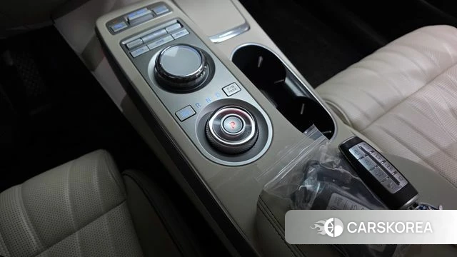 Genesis GV70 id 4394985 из Кореи 36