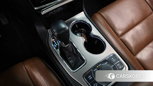 Jeep Grand Cherokee id 3843608 из Кореи 19