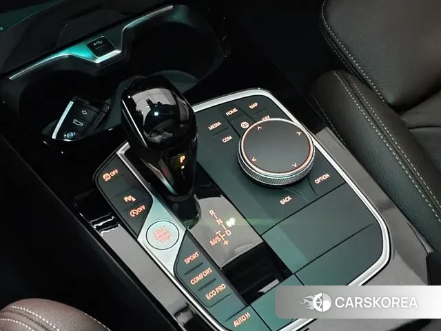 BMW 1 Series (F40) id 3021368 из Кореи 19