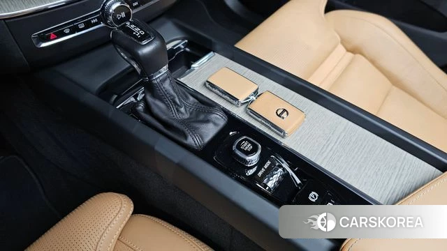 Volvo XC60 second Generation id 4491078 из Кореи 32