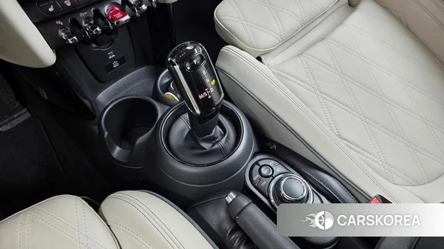 Mini Cooper S id 4541216 из Кореи 32