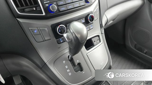 Hyundai The New Grand Starex id 4647353 из Кореи 29