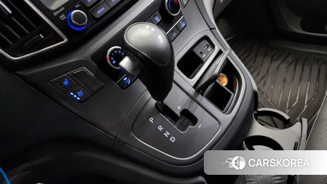 Hyundai The New Grand Starex id 3753585 из Кореи 19