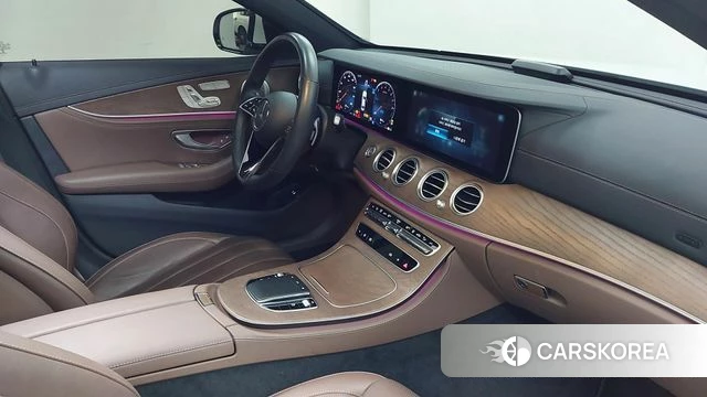 Mercedes-Benz E-Class W213 id 3883899 из Кореи 19