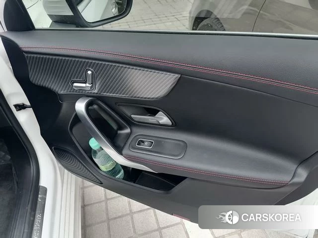Mercedes-Benz Class A id 4277935 из Китая 9