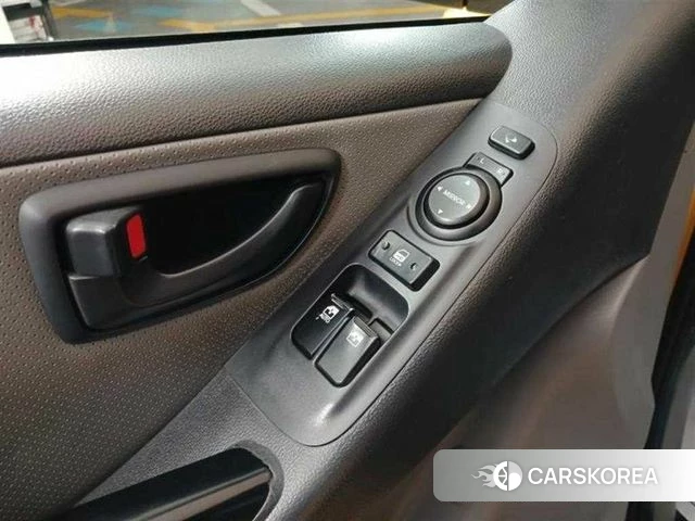 Hyundai The New Grand Starex id 3845624 из Кореи 19