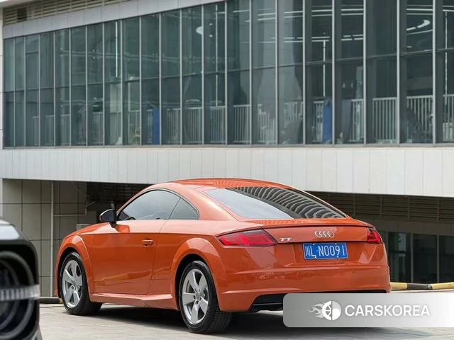 Audi TT id 4261696 из Китая 14