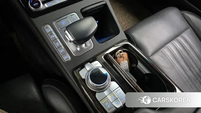 Genesis G90 id 3601796 из Кореи 19