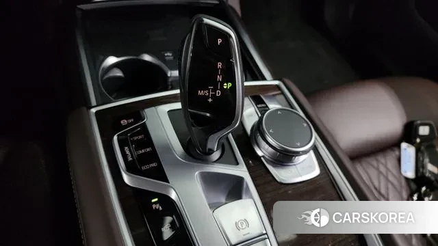 BMW 7 Series (G11) id 2975779 из Кореи 19