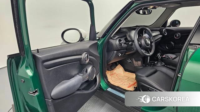 Mini Cooper id 4677031 из Кореи 29