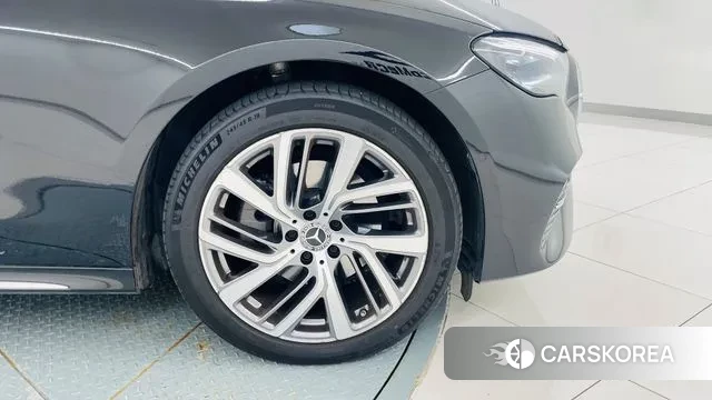 Mercedes-Benz E-Class W214 id 3036266 из Кореи 19