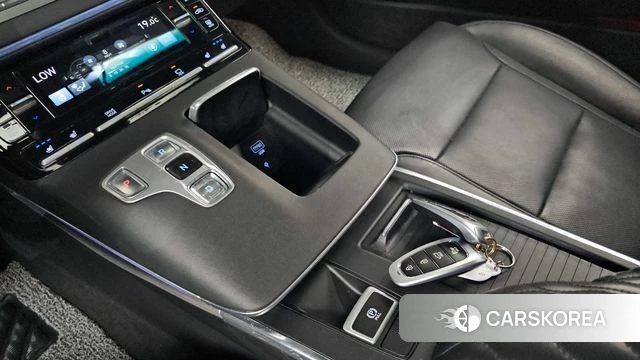 Hyundai The New Grandeur IG id 4224905 из Кореи 19