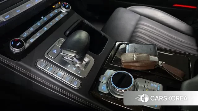 Genesis G90 id 3209616 из Кореи 19