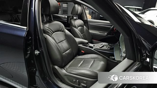 Hyundai The New Grandeur IG Hybrid id 4317046 из Кореи 34