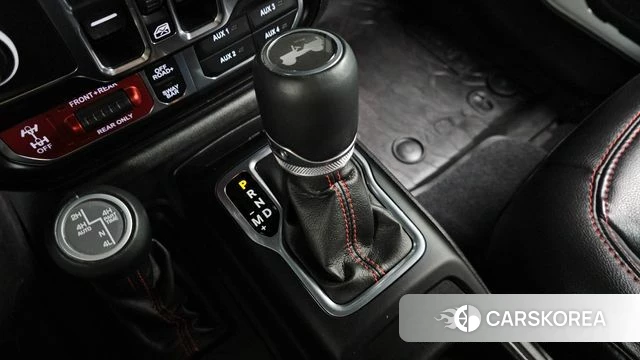 Jeep Wrangler (JL) id 3851718 из Кореи 19