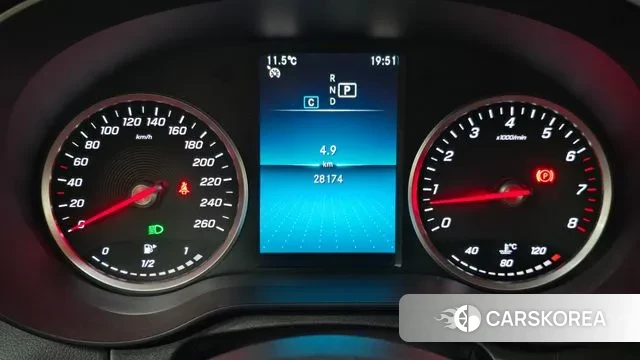 Mercedes-Benz C-Class W205 id 3732818 из Кореи 19