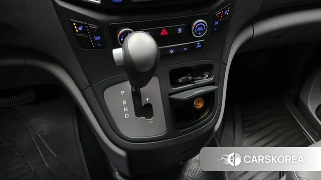 Hyundai The New Grand Starex id 3861749 из Кореи 19