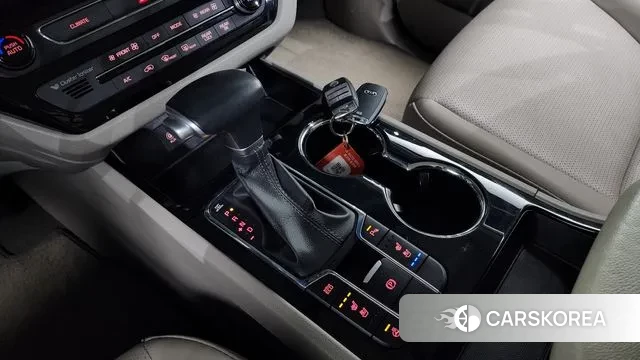 Kia The New Carnival id 3651220 из Кореи 19