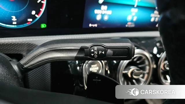 Mercedes-Benz A-Class W177 id 3864998 из Кореи 19