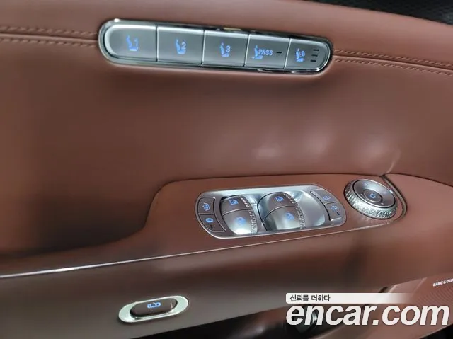 Genesis G90 (RS4) id 2823970 из Кореи 19