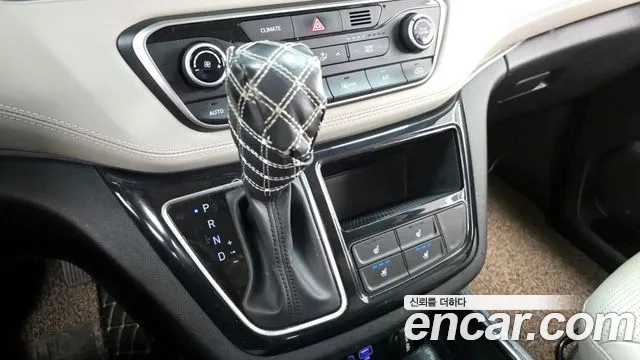 Hyundai The New Grand Starex id 2946227 из Кореи 19