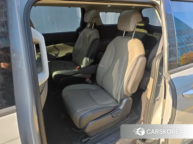 Kia The New Carnival 4th Generation id 3338469 из Кореи 19