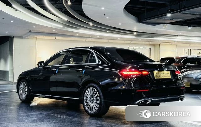 Mercedes-Benz E-class id 4301763 из Китая 14