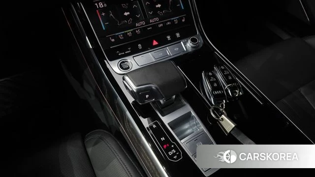 Audi A8 (D5) id 4501307 из Кореи 40