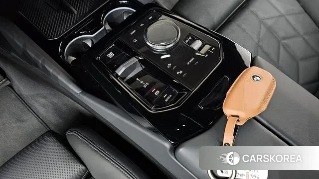 BMW 5 Series (G60) id 3750999 из Кореи 19