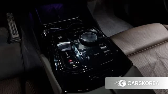 BMW 5 Series (G60) id 3388505 из Кореи 19