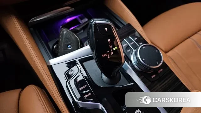 BMW 5 Series (G30) id 3735106 из Кореи 19