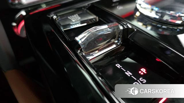 BMW 5 Series (G60) id 3826112 из Кореи 19