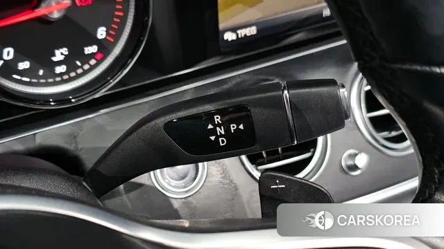 Mercedes-Benz E-Class W213 id 3546721 из Кореи 19