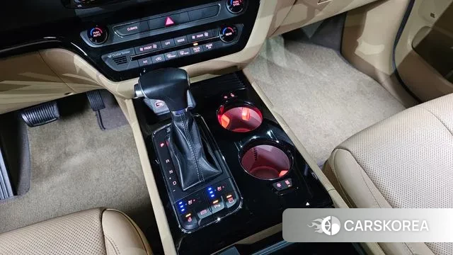 Kia All New Carnival id 3375290 из Кореи 19