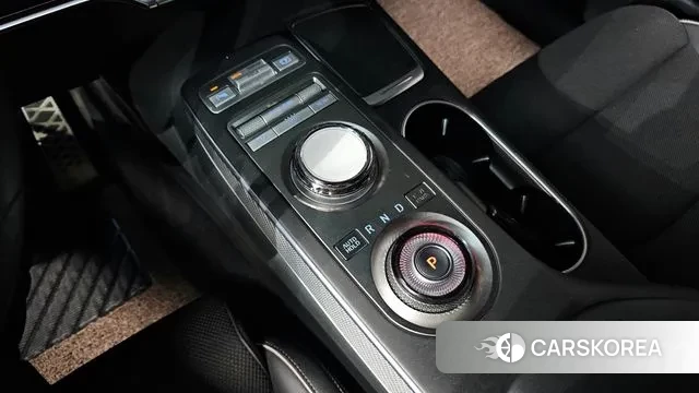 Genesis GV70 id 3347550 из Кореи 19