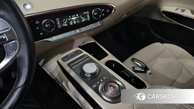 Genesis GV70 id 3611718 из Кореи 19