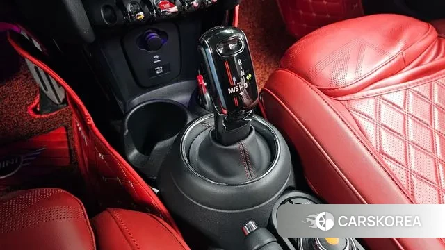 Mini Cooper S id 3479227 из Кореи 19