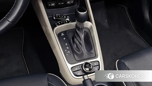 Hyundai Venue id 3360916 из Кореи 19