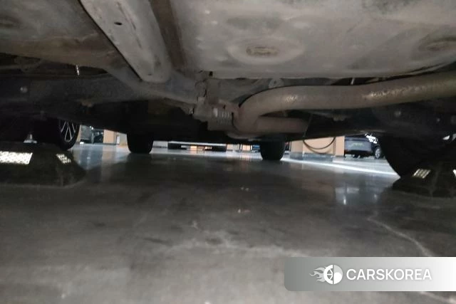 Toyota Elfa id 4258055 из Китая 16
