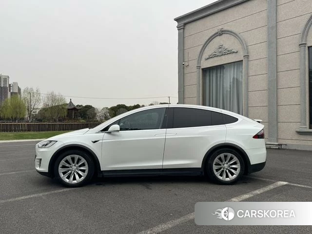 Tesla Model X id 4239014 из Китая 19