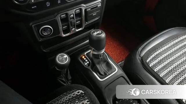 Jeep Wrangler (JL) id 3363027 из Кореи 19