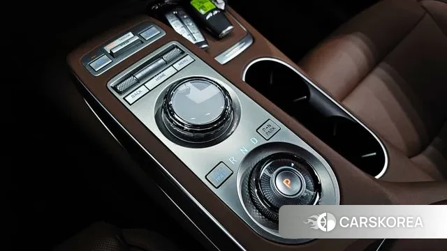 Genesis GV70 id 3550475 из Кореи 19