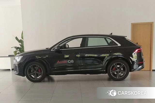 Audi Q8 id 3882254 из Китая 16