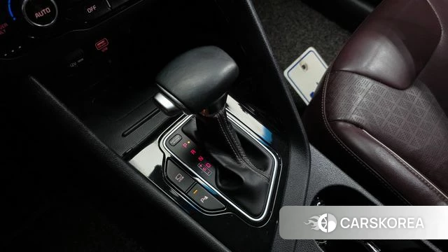 Kia The New Niro id 4794618 из Кореи 19
