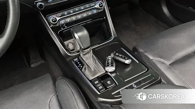 Hyundai Grandeur IG id 3039478 из Кореи 19